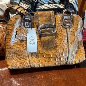 Elegant Brown Crocodile-Embossed Leather Handbag